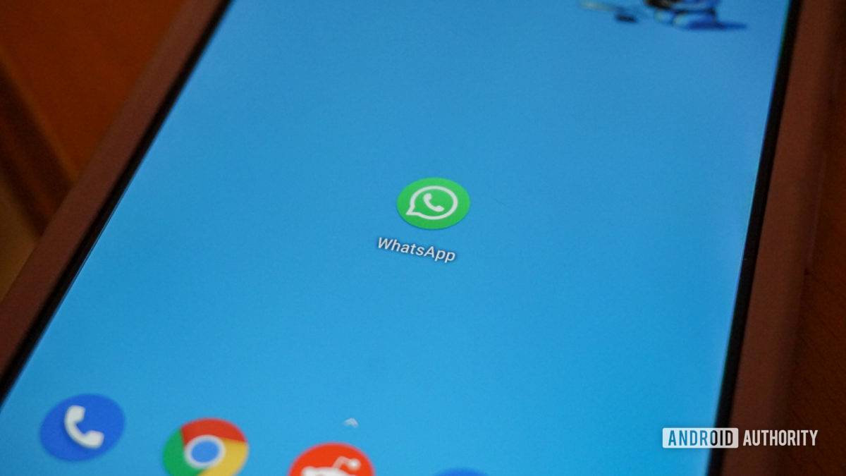 WhatsApp app icon on the Pixel 3 XL homescreen | Technea.gr - Χρήσιμα νέα τεχνολογίας